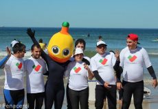 Pirilampo Mágico a surfar em Matosinhos